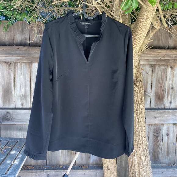 **SOLD**Banana Republic Black Long Sleeve Blouse with Ruffle Detail - Picture 1 of 4